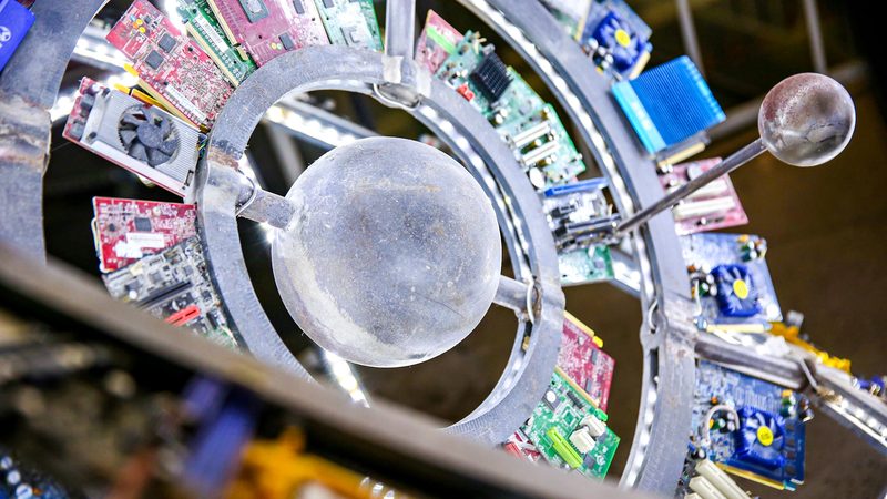制造业数据中台治理：构建高效数据驱动决策的基石